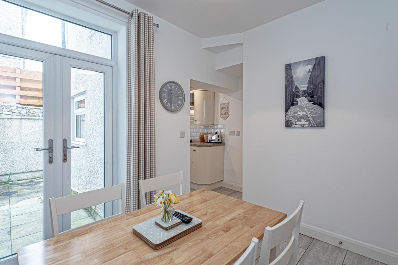 Taitwt2 Villa Caernarfon Kültér fotó